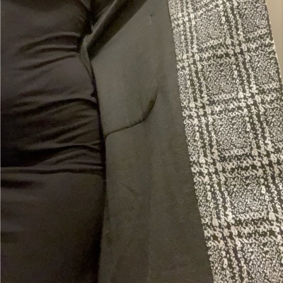 BLACK AND WHITE CHECKERED DRESS PEACOAT - Picture 4 of 6